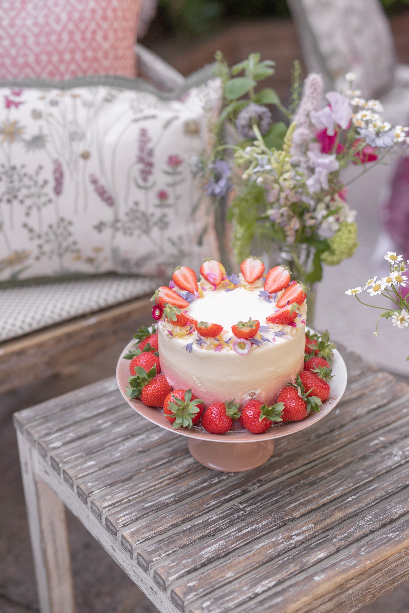 Peggy Porschens cake by Rosanna Falconer