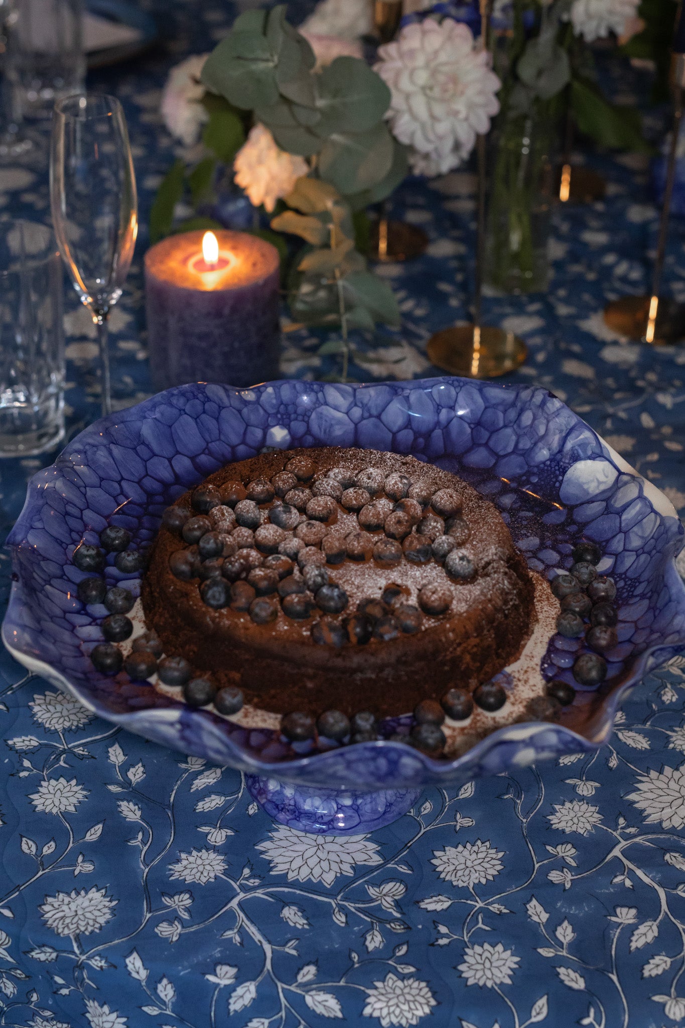 Chocolate meringue mousse cake