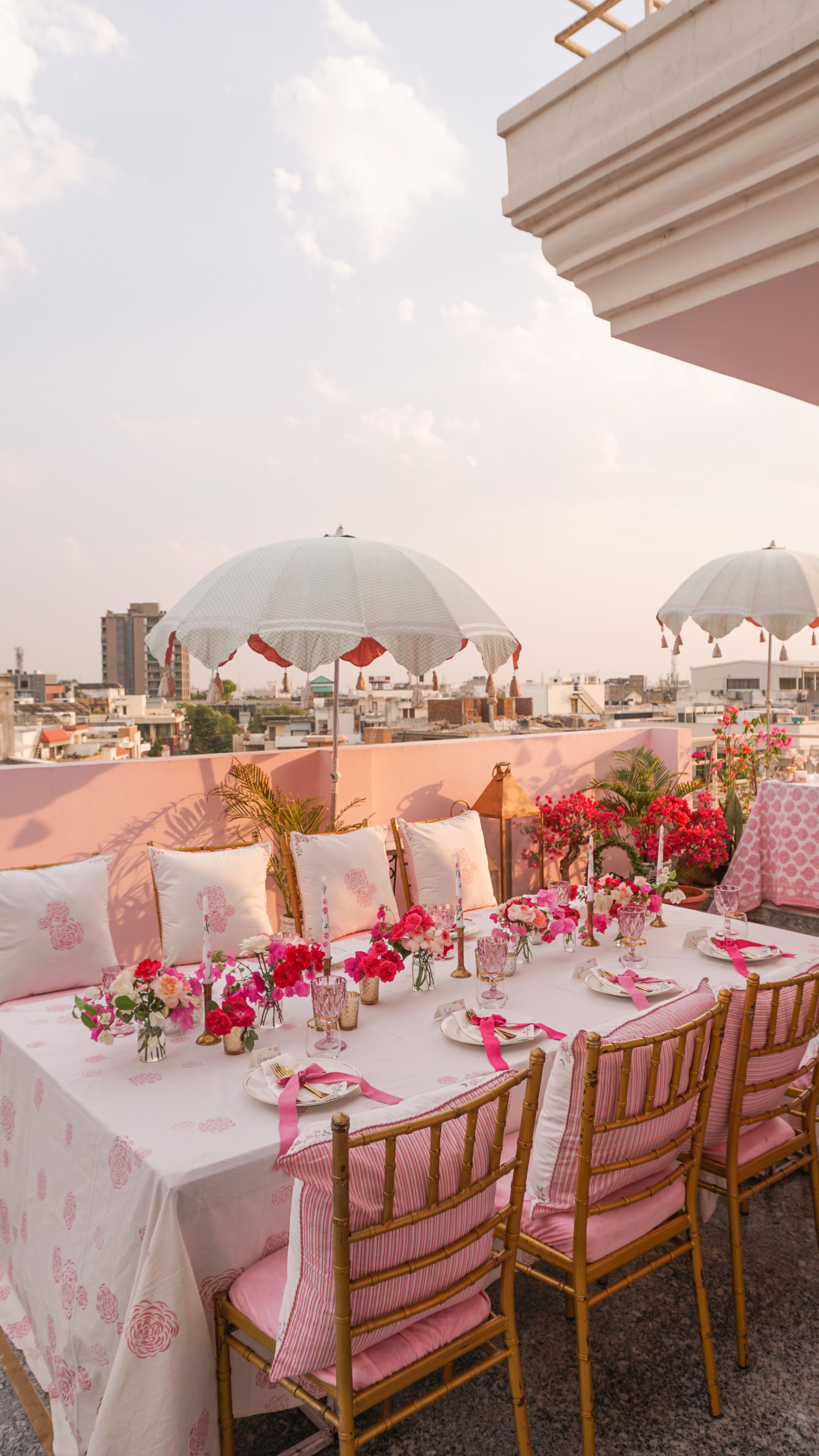 Tablescape in Jaipur by Rosanna Falconer